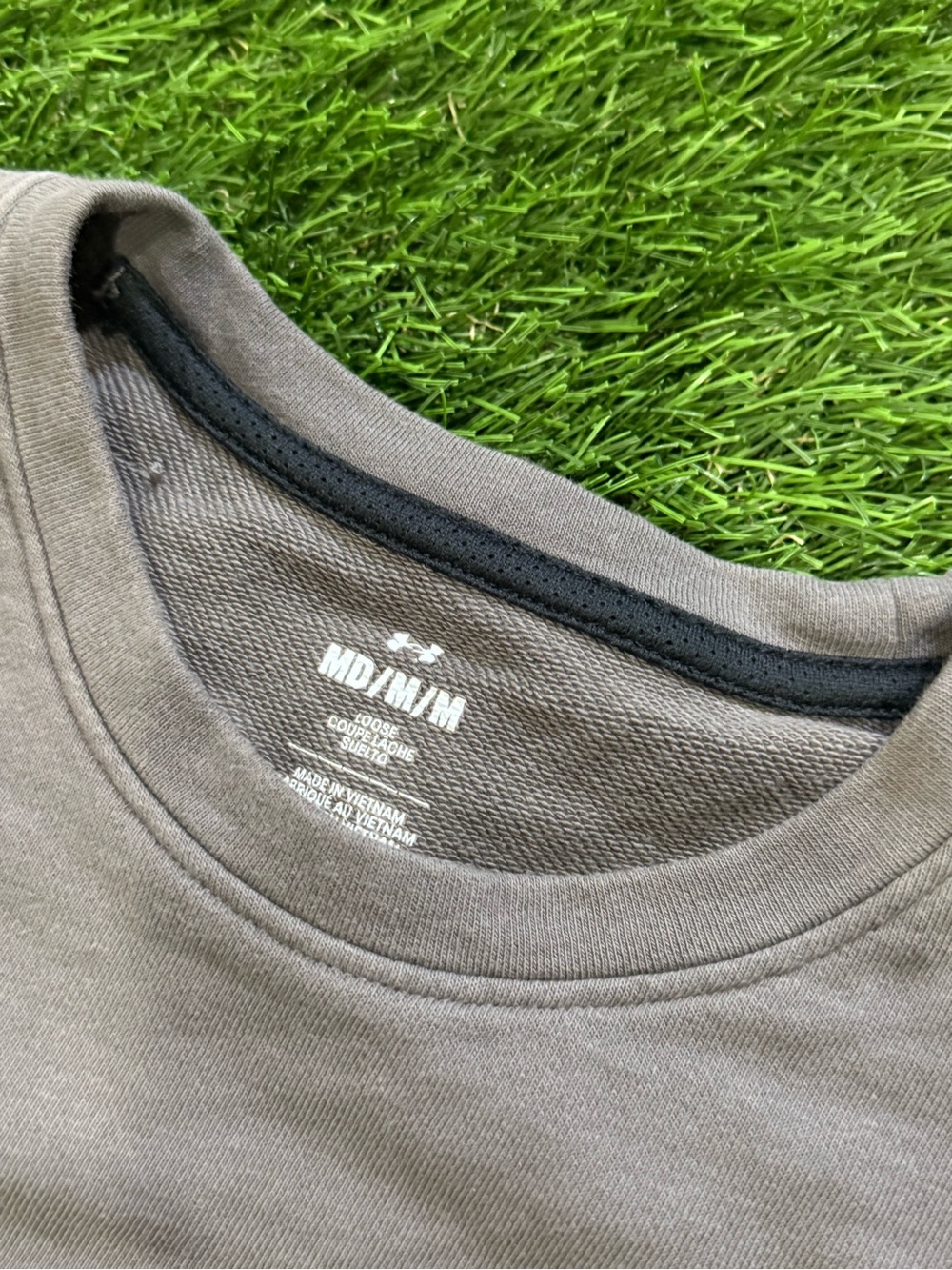 Under Armour Crewneck Sweatshirt - Picture 4 of 4